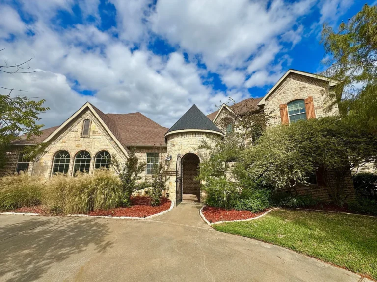 Major Price Drop! Beautiful Home Now $100,000(was $150)-Incredible Real Estate Deal!